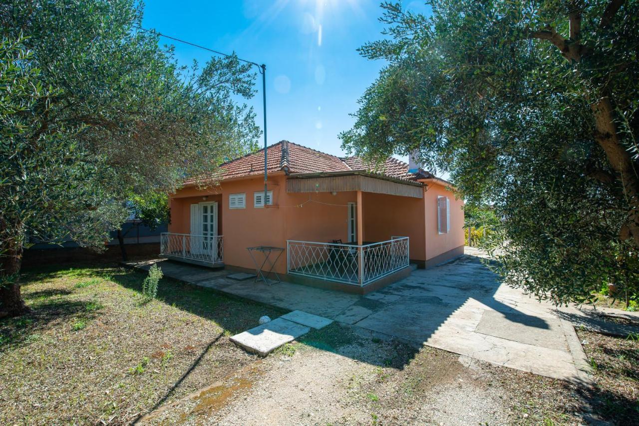 Apartments With A Parking Space Bibinje, Zadar - 12270 Exterior foto